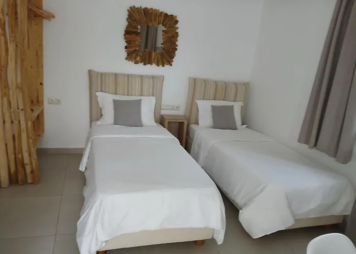 Guest house Melissa Naousa (Paros)